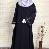 Abaya with contrast piping