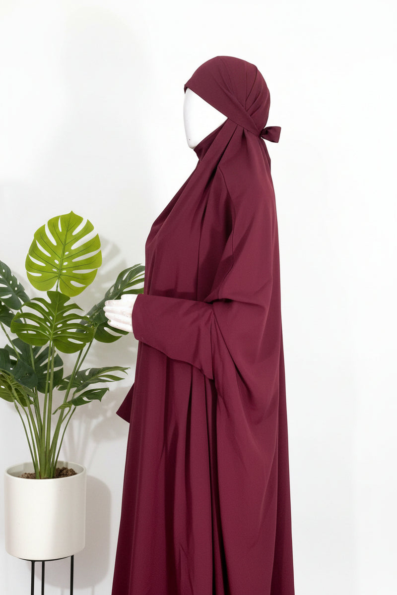 Maroon Jilbab With Plain Sleeves