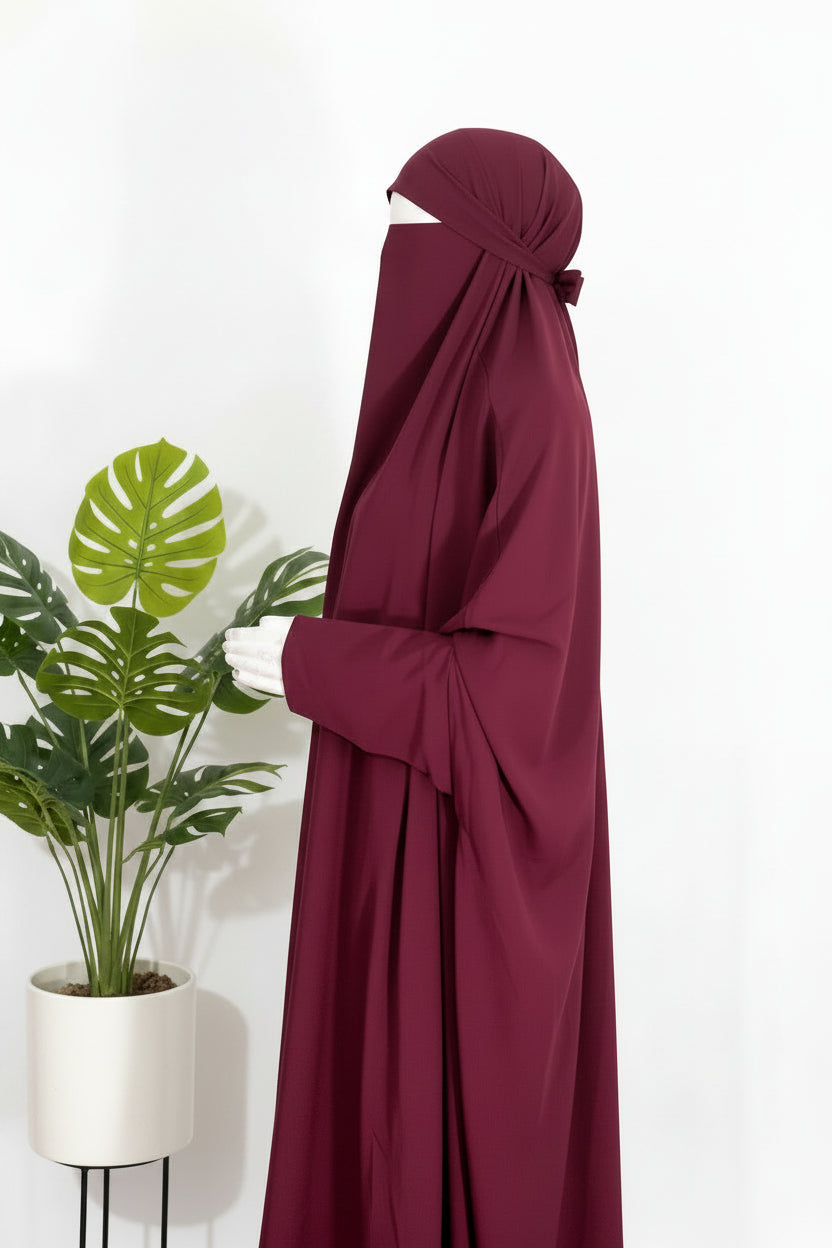 Maroon Jilbab With Plain Sleeves
