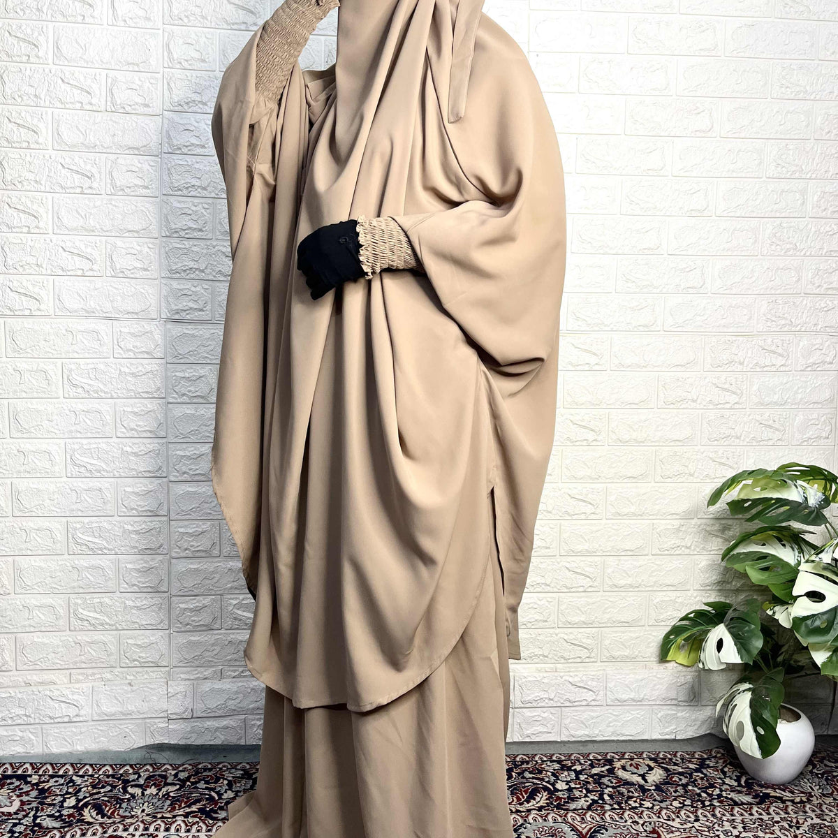 Beige Two Pc Jilbab With Skirt