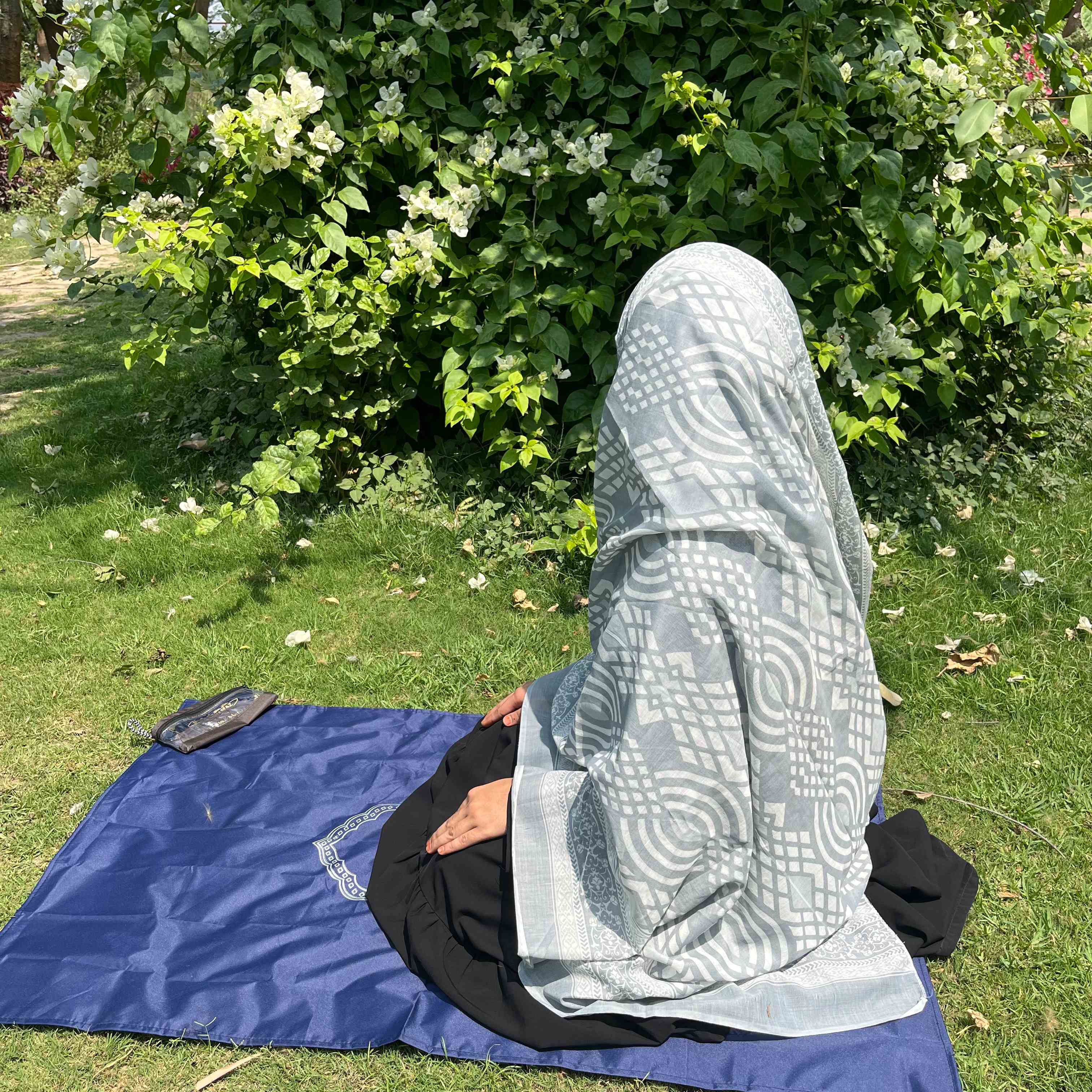 Women's Ziyarat Bag