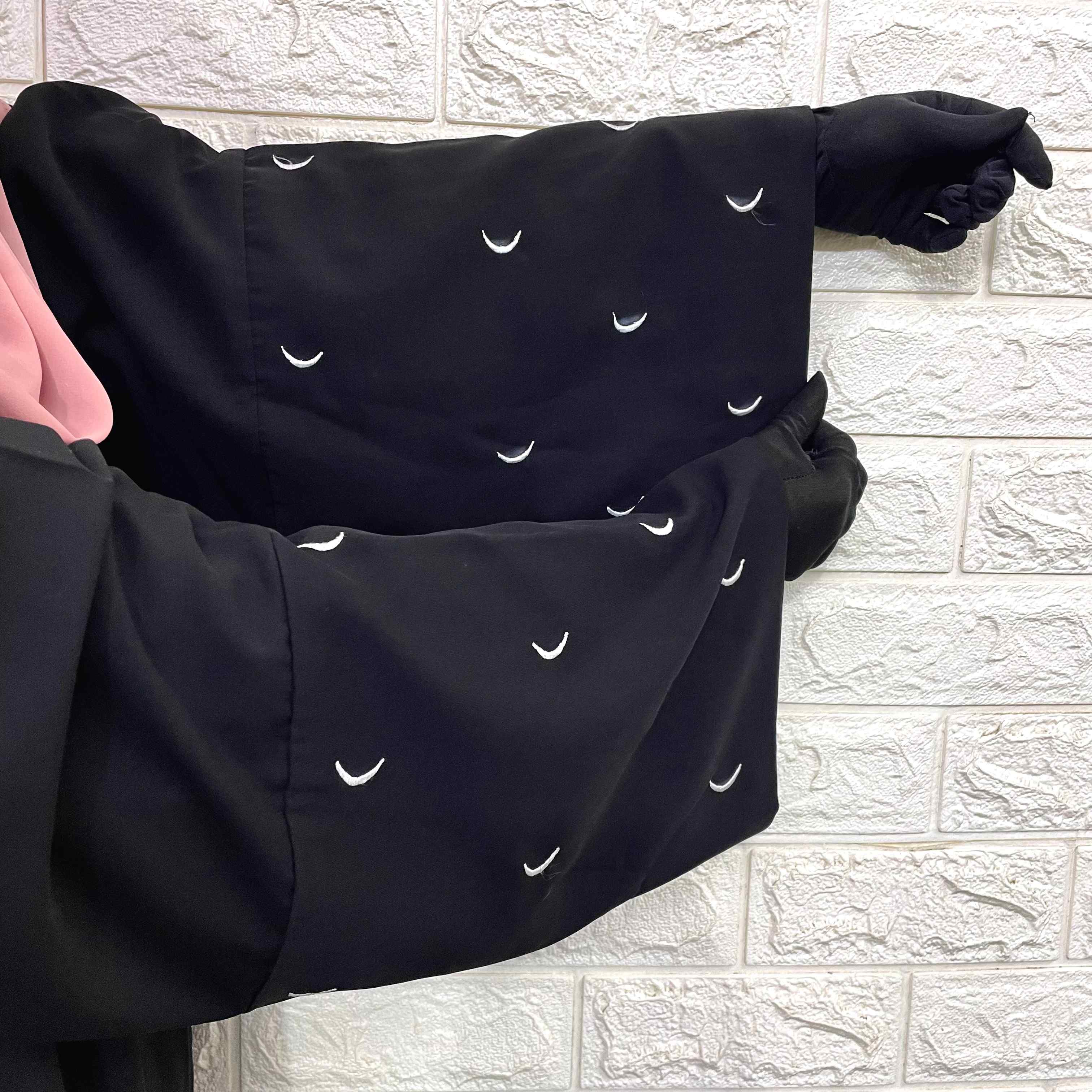 Hilal Abaya