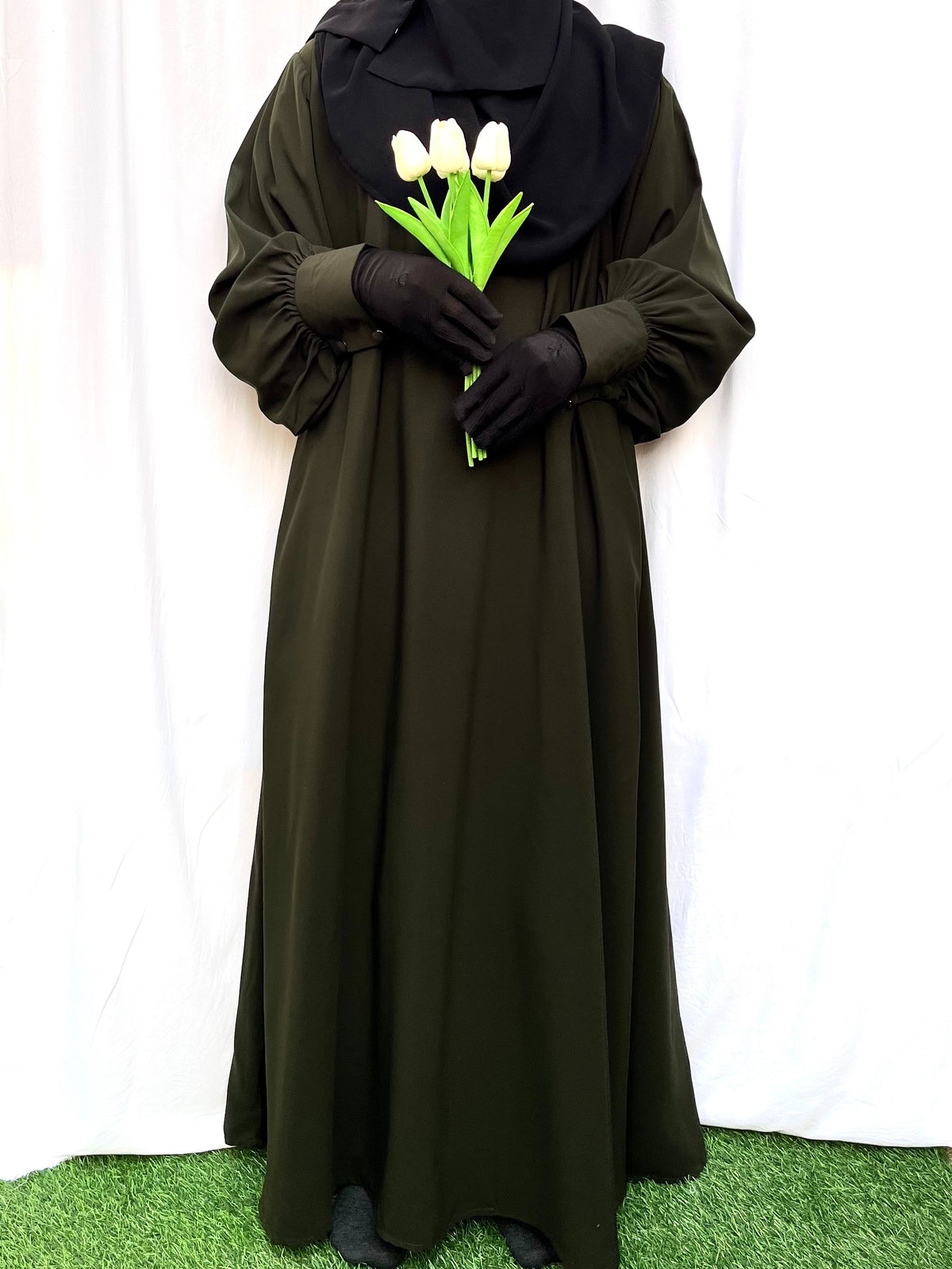 Basic Abaya With Cuff Sleeves