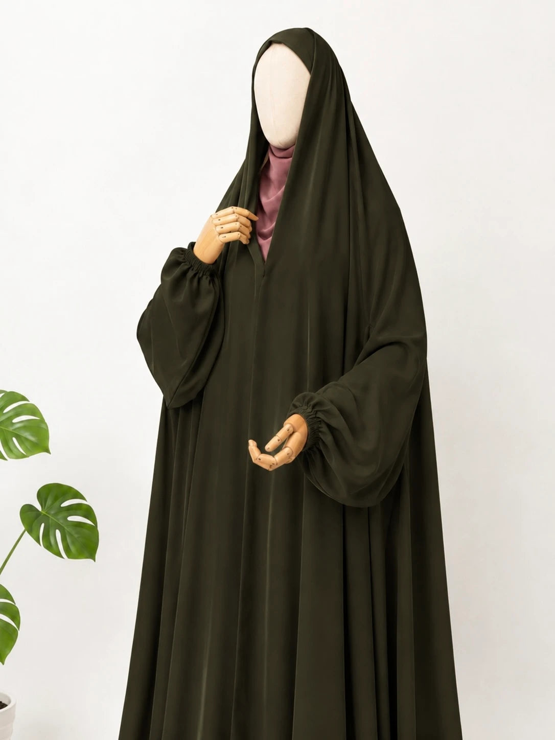 Olive Green Irani Chadar With Sleeves