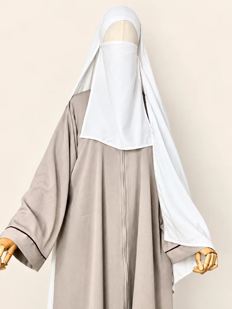 White Pakiza Chadar