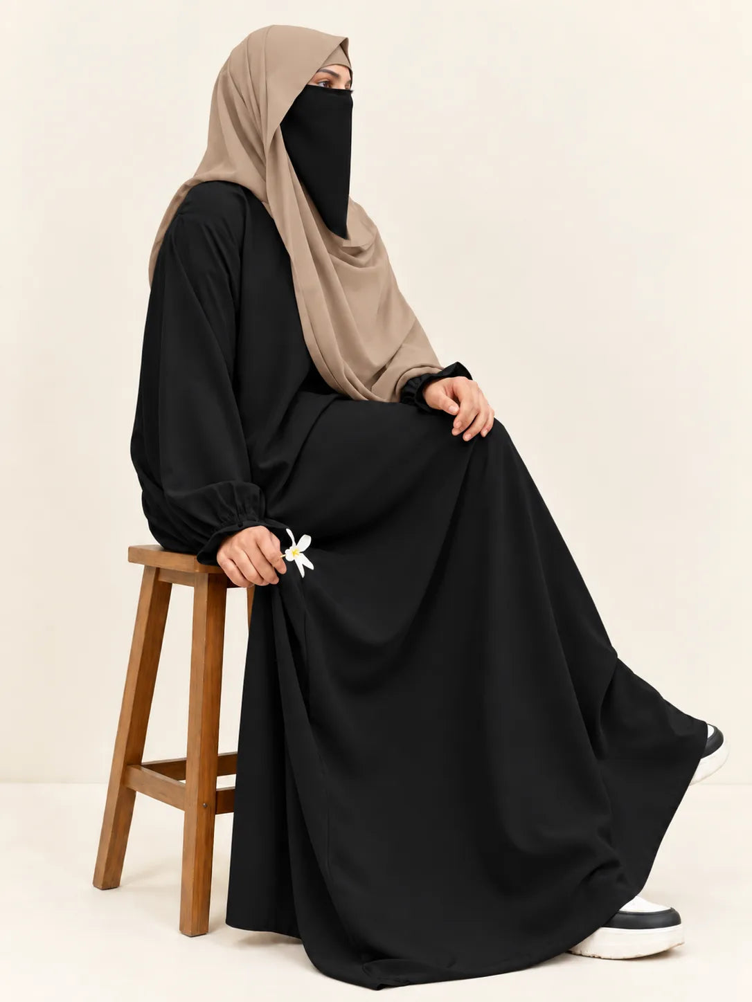 Basic Abaya With Flower Sleeves