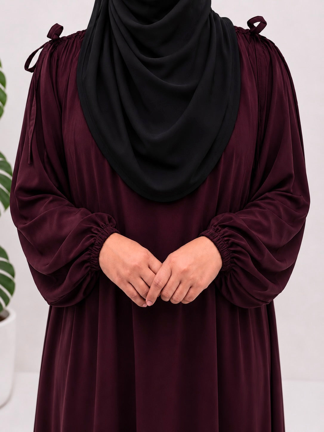Maroon IQRA String Abaya
