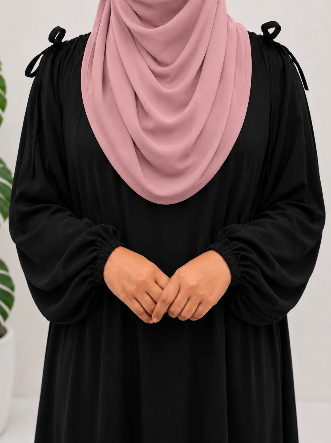 Black IQRA String Abaya