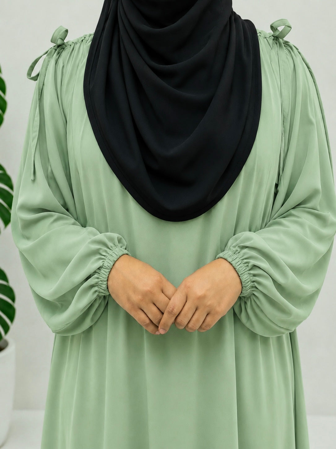 Emerald IQRA String Abaya