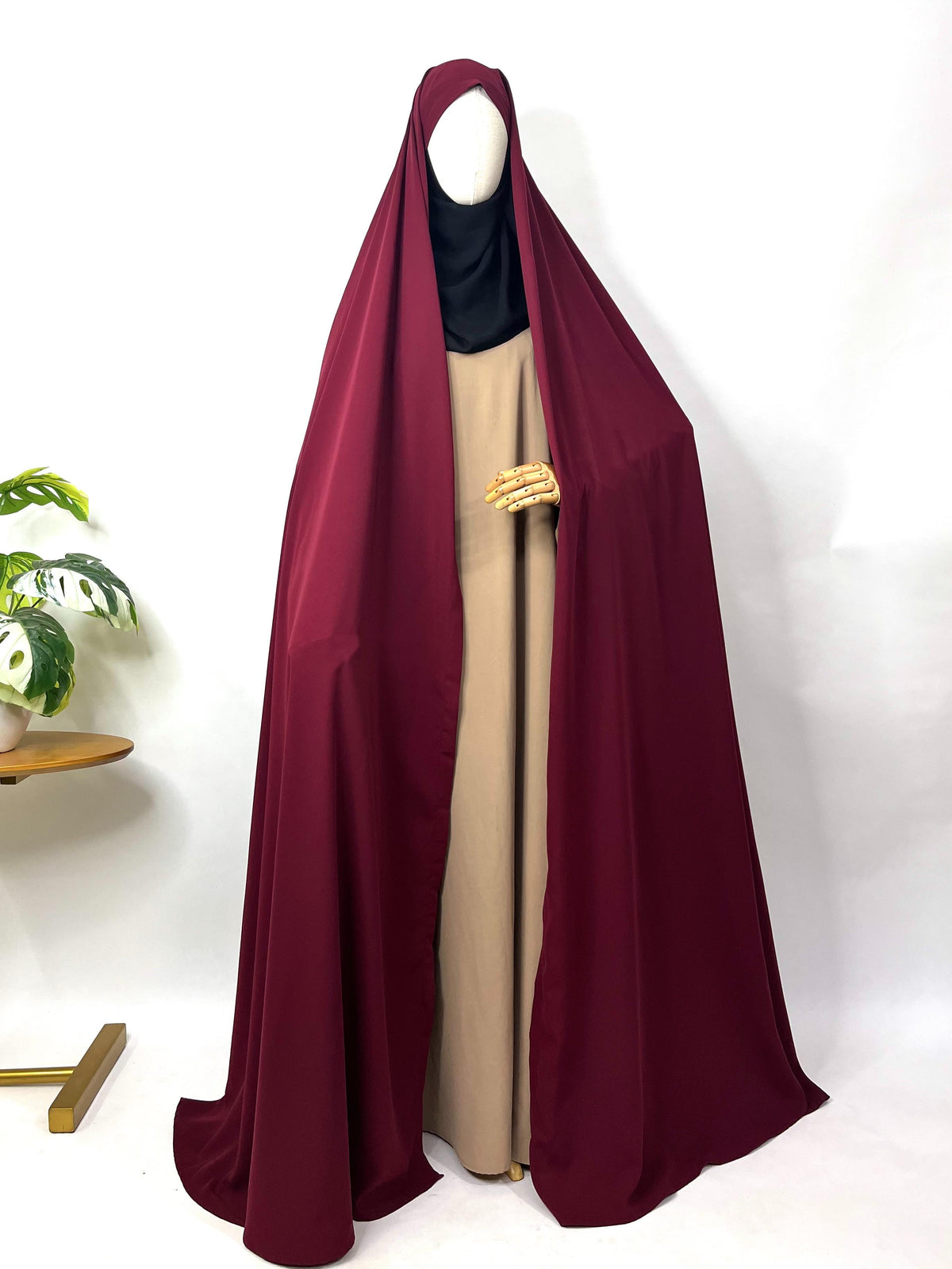 Maroon Irani Chadar Without Sleeves