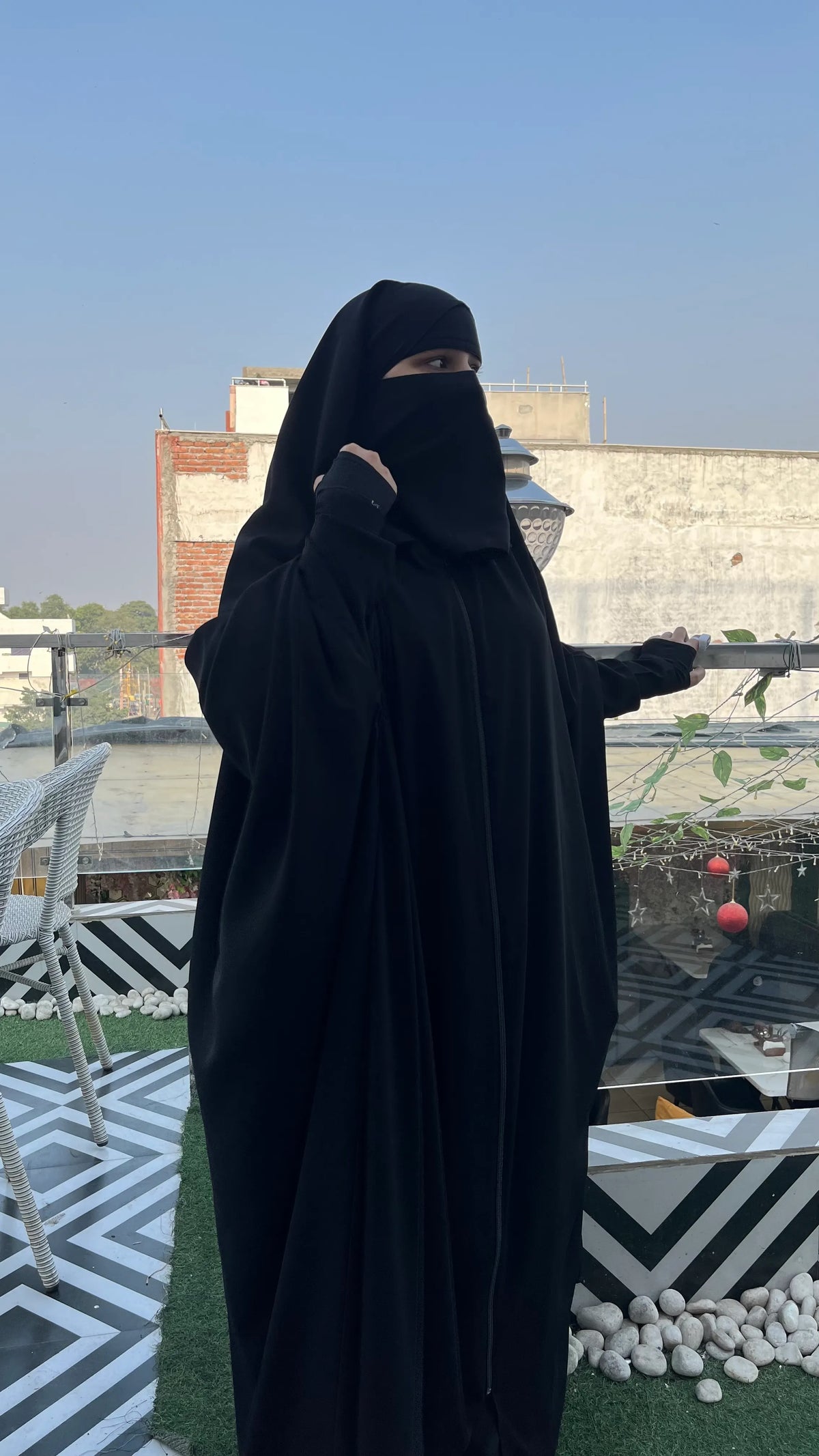 Black Irani Chadar with zip