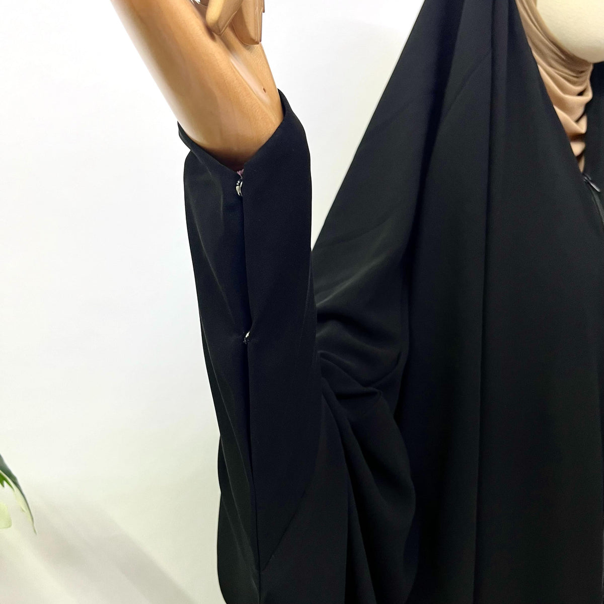 Black Irani Chadar with zip