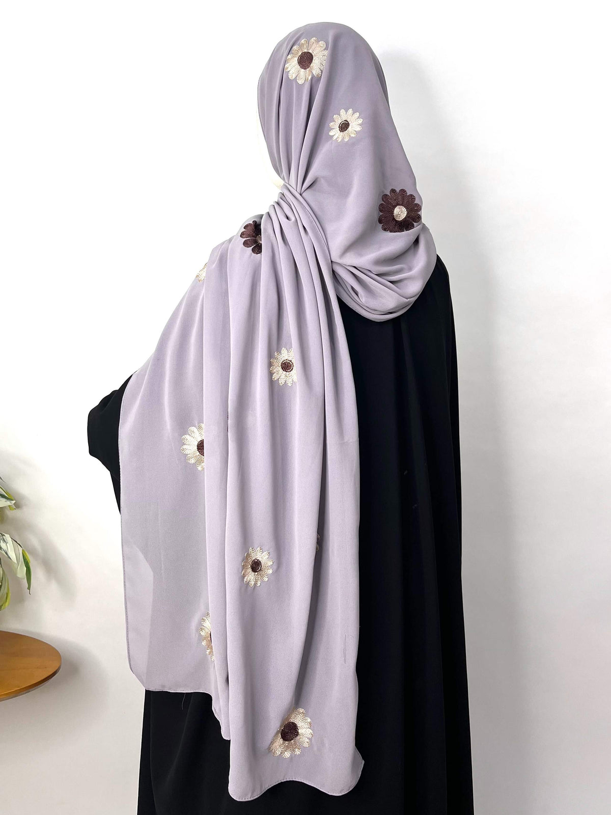Chiffon hijab with embroidery
