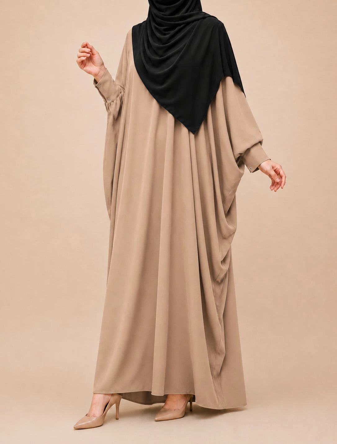 Beige Kaftan Abaya With Cuff Sleeves