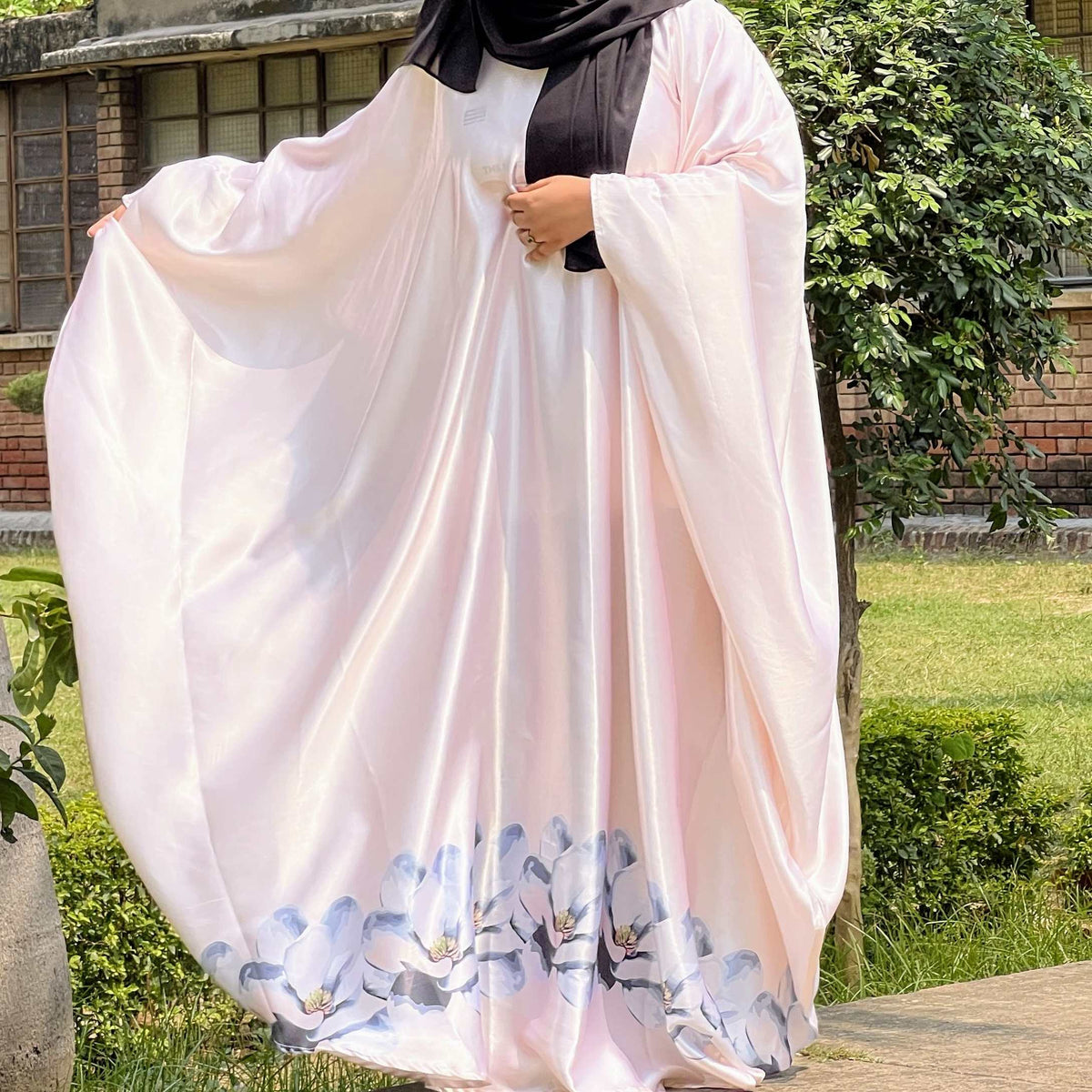 Hilal Abaya