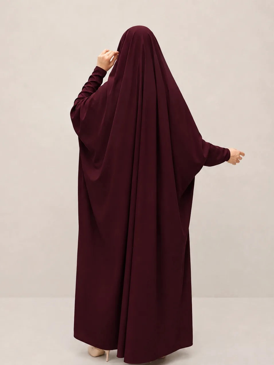 Maroon Jilbab With Plain Sleeves
