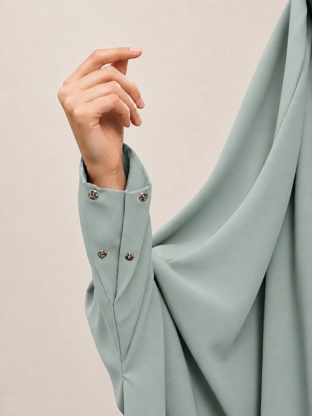 Sapphire Jilbab With Plain Sleeves