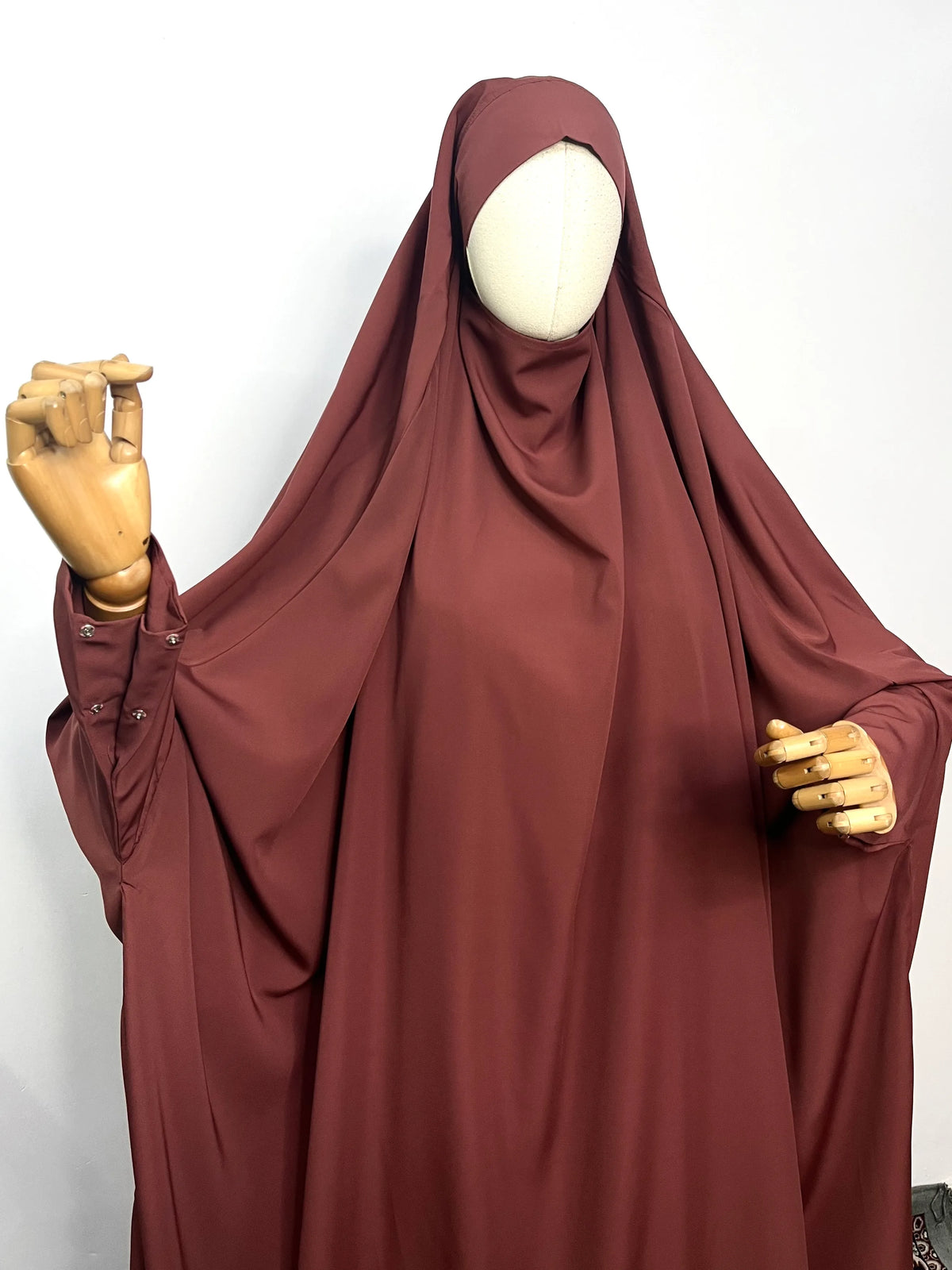 Pecan Jilbab With Plain Sleeves