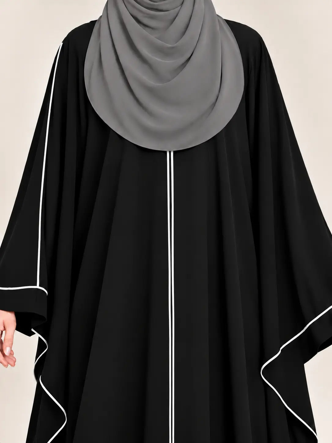 Kaftan Abaya With Piping