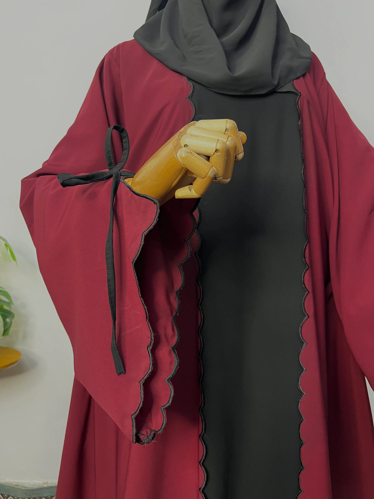 Ruh Embroidery Abaya