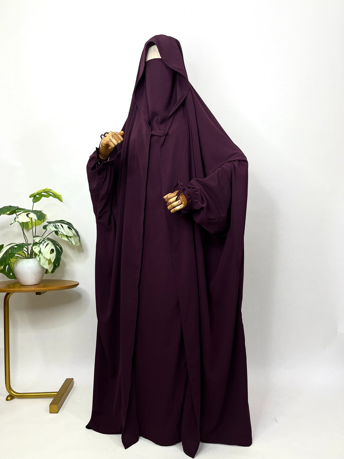 Plum Saudi Jilbab