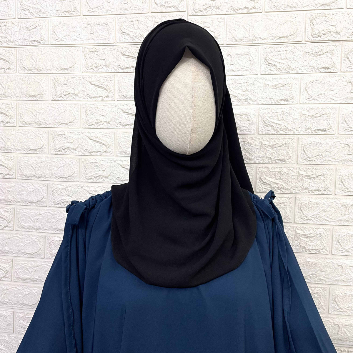 Crystal Blue IQRA String Abaya
