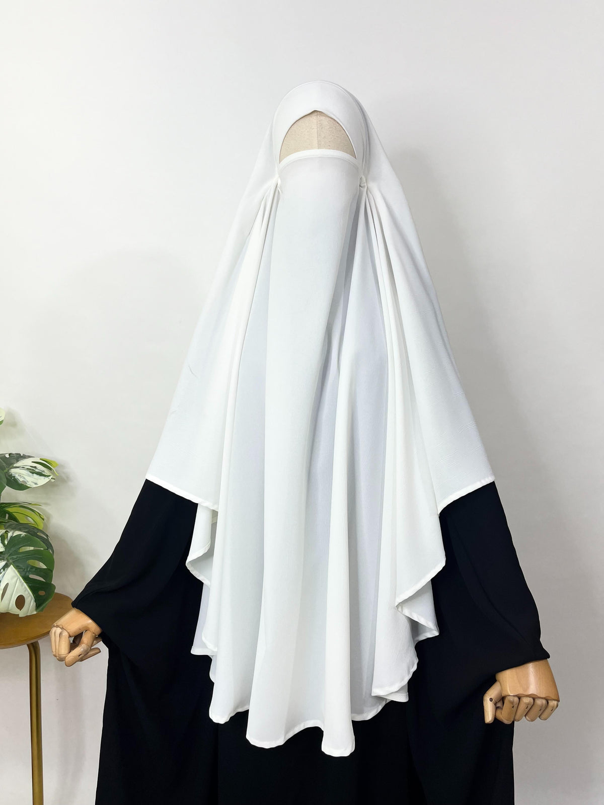 White Round Khimar