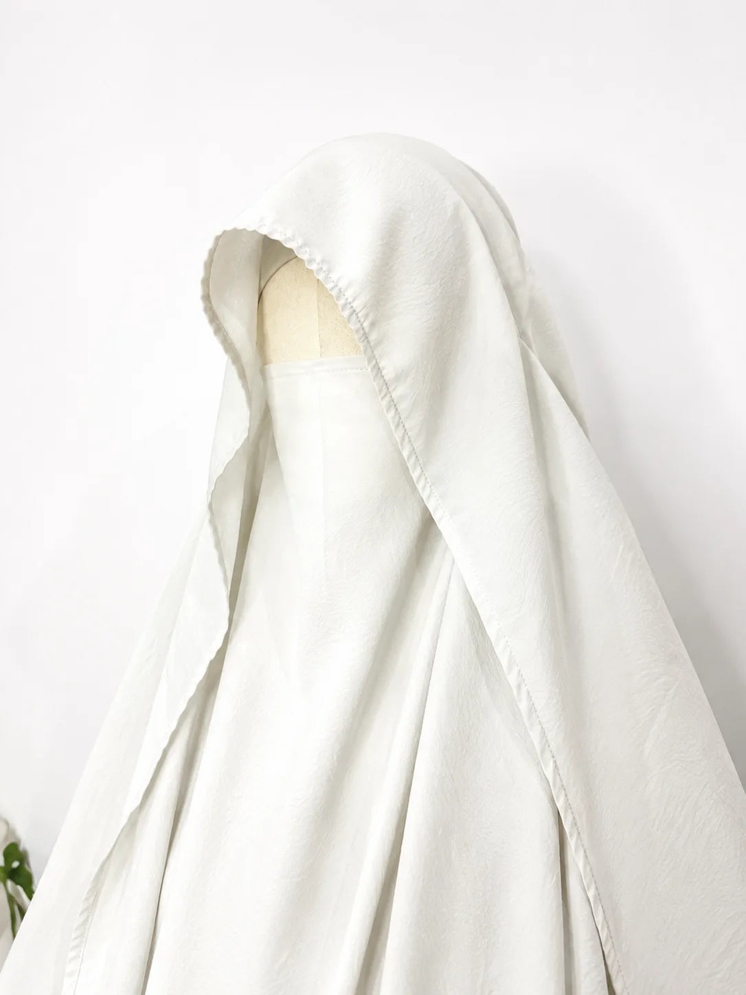 White Flap Round Khimar