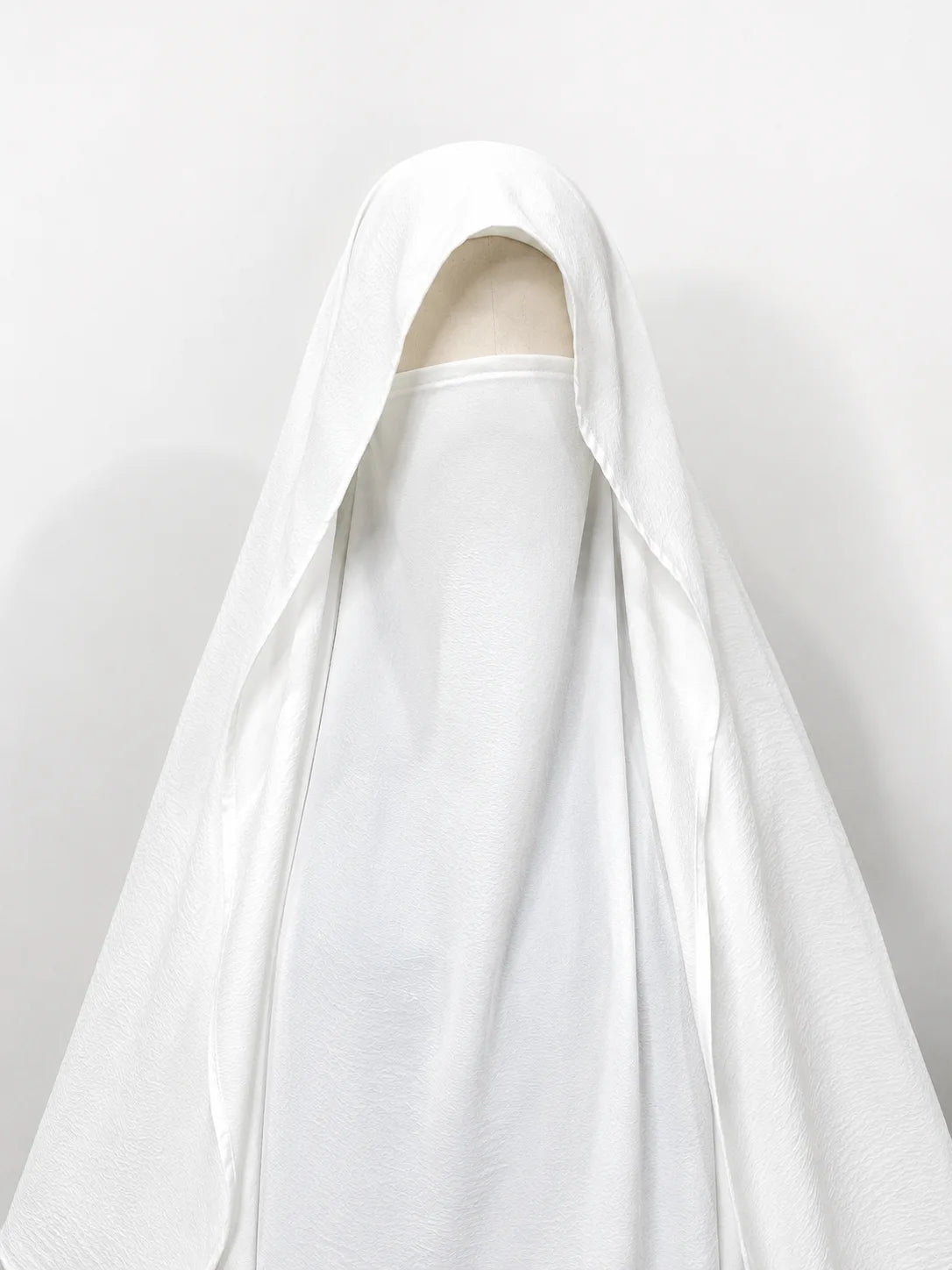 White Flap Diamond Khimar